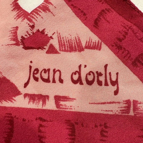 Silk feel Jean d'Orly Vintage Abstract Print Silk Neck Scarf - Burgundy & Pink - Picture 3 of 7